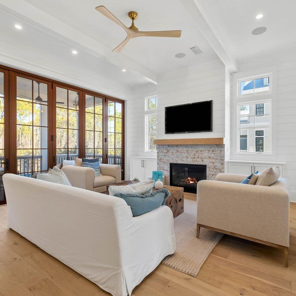 Smafan Thora 60-inch farmhouse ceiling fan installed in a modern living room