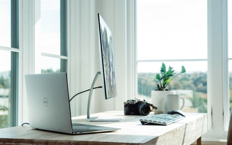Standing Desk Buying Guide: Everything You Need to Know