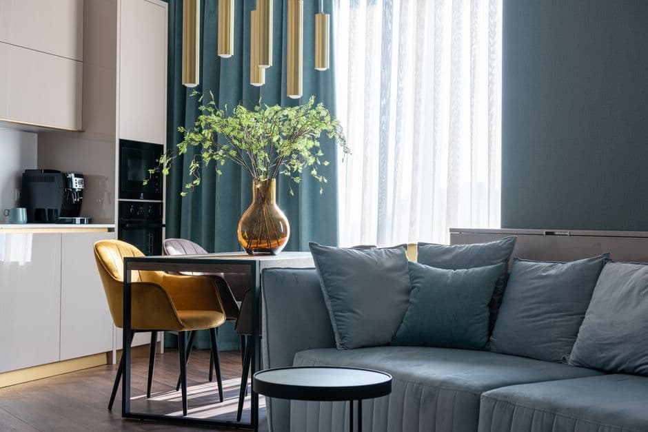 CurtainUK Review 2026: Made-to-Measure Curtains & Soft Furnishings