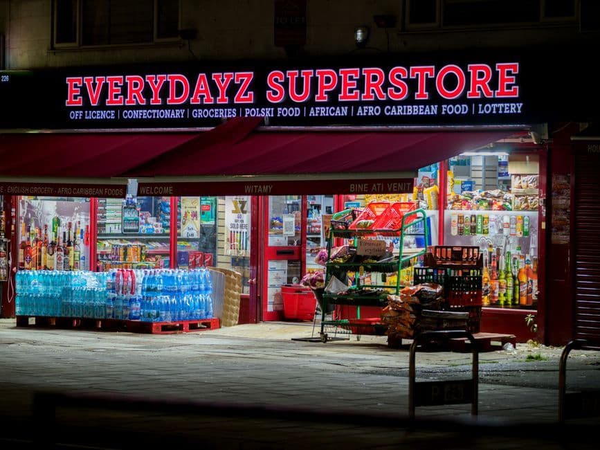 Electronic Superstore