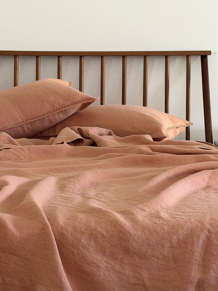 Linoto Review 2026: Real Linen, Made in New York