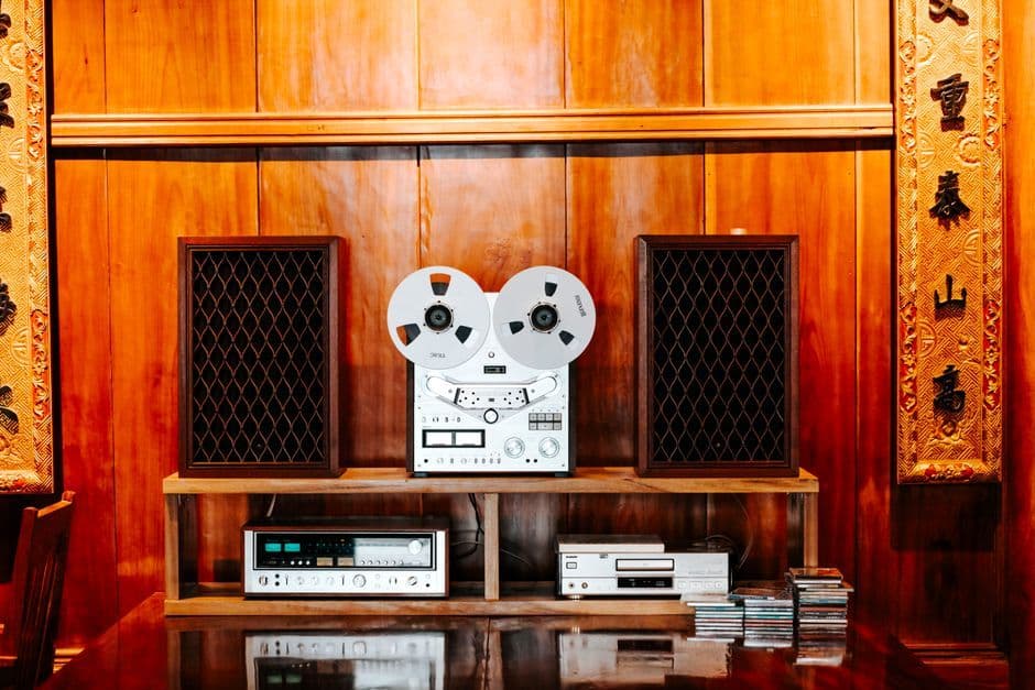 Music & DVD